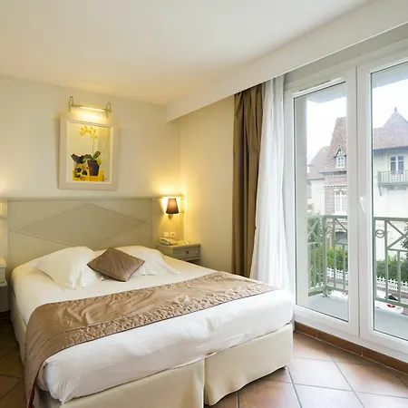 Aparthotel La Closerie &