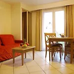 La Closerie & Aparthotel 4*