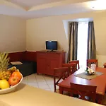 La Closerie & Aparthotel