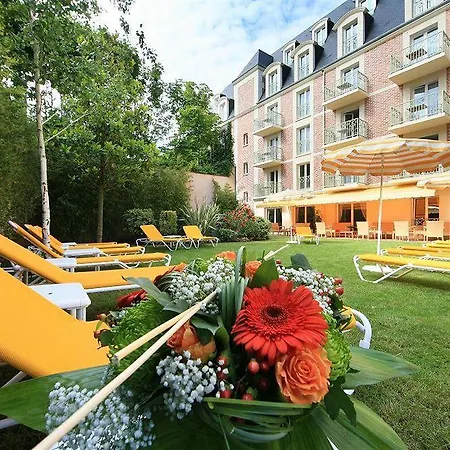 La Closerie & Aparthotel