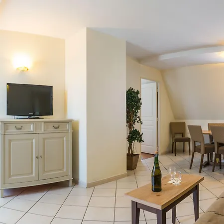 La Closerie & Aparthotel Deauville