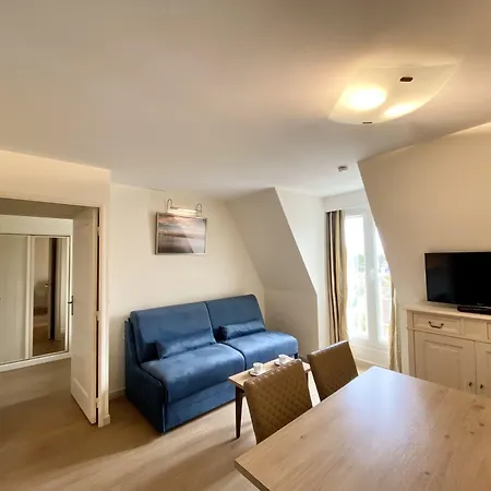 La Closerie & Aparthotel 4*