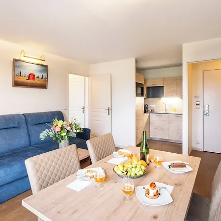 Aparthotel La Closerie & 4*