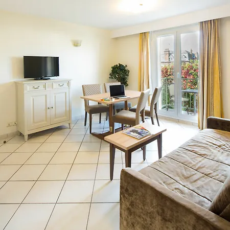 La Closerie & Aparthotel 4*