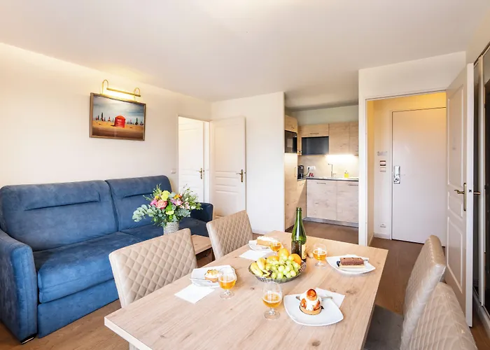 Apartmanhotel La Closerie & 4*