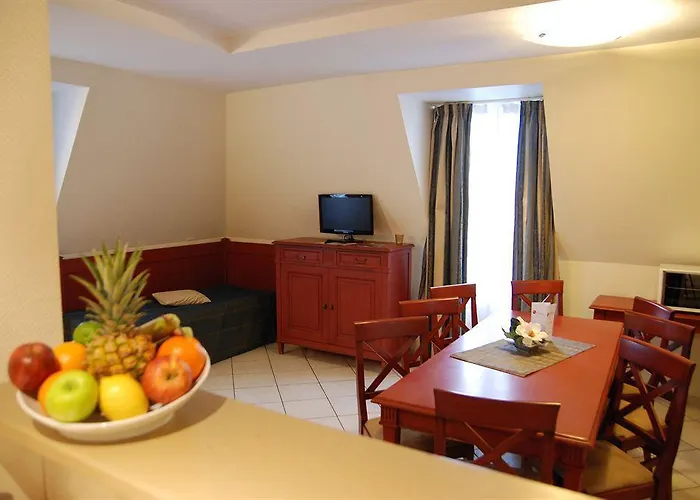 La Closerie & Apartmanhotel