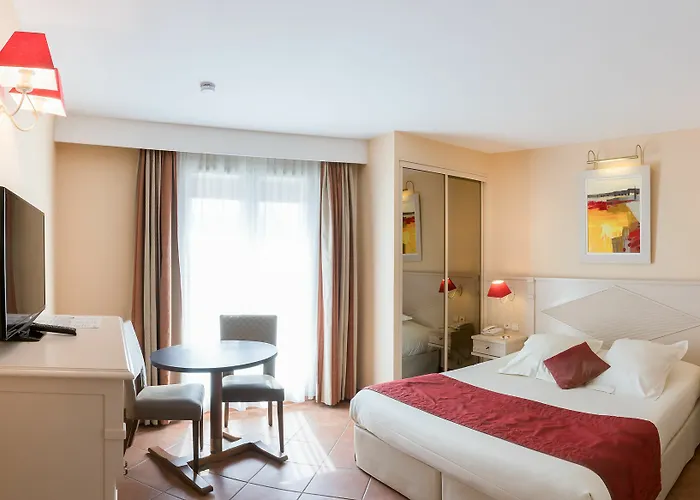 La Closerie & Apartmanhotel 4*